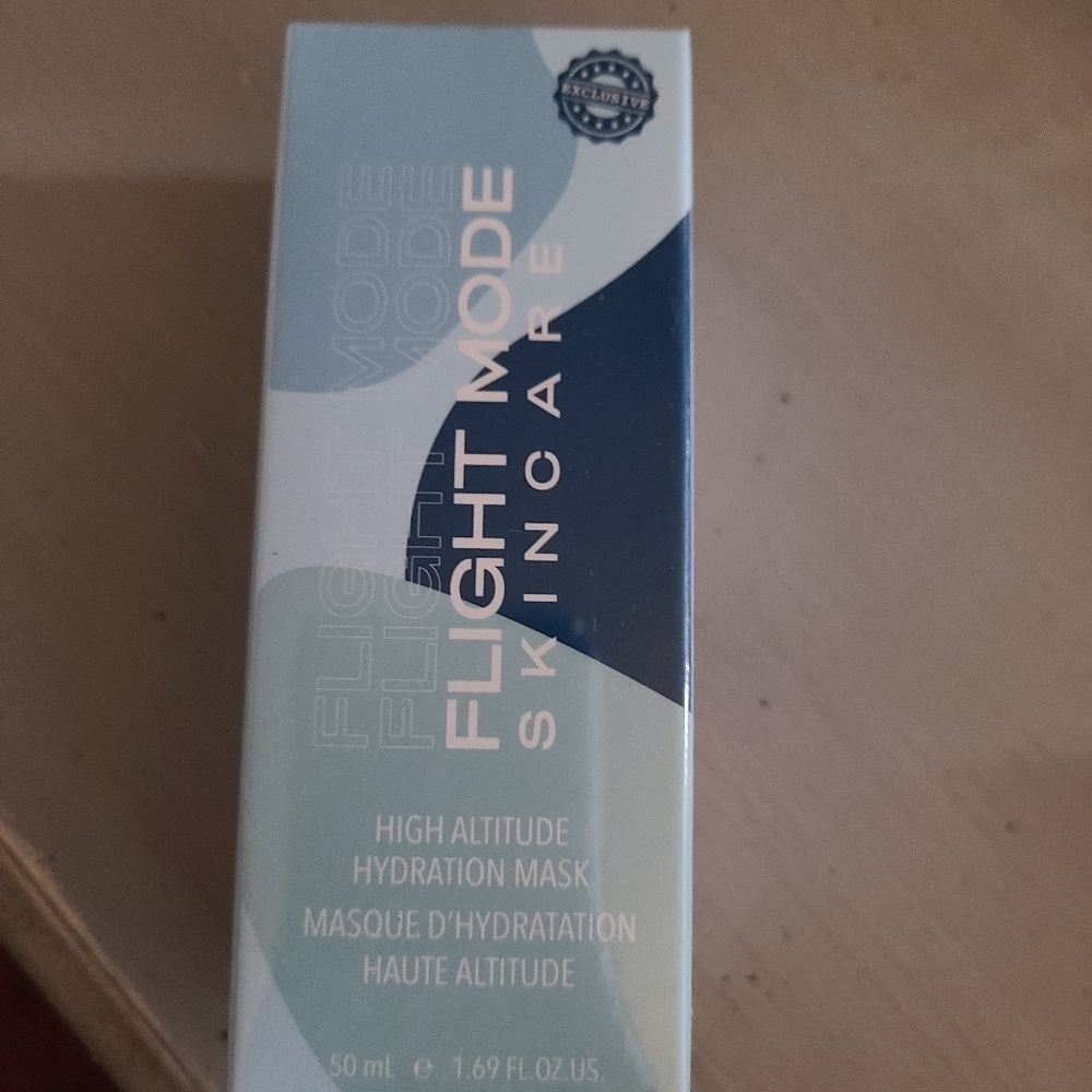 Flight mode skincare high altitude hydration mask